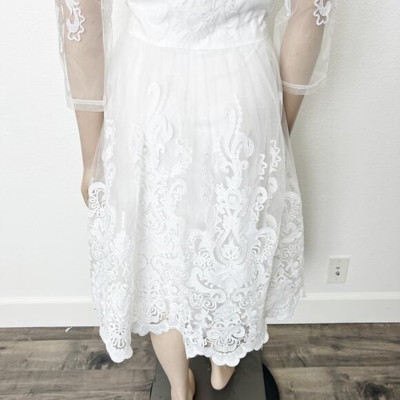 [Chi Chi London] White Flore Lace Embroidered Tulle Retro Bridal Midi Dress 12 - Picture 8 of 12